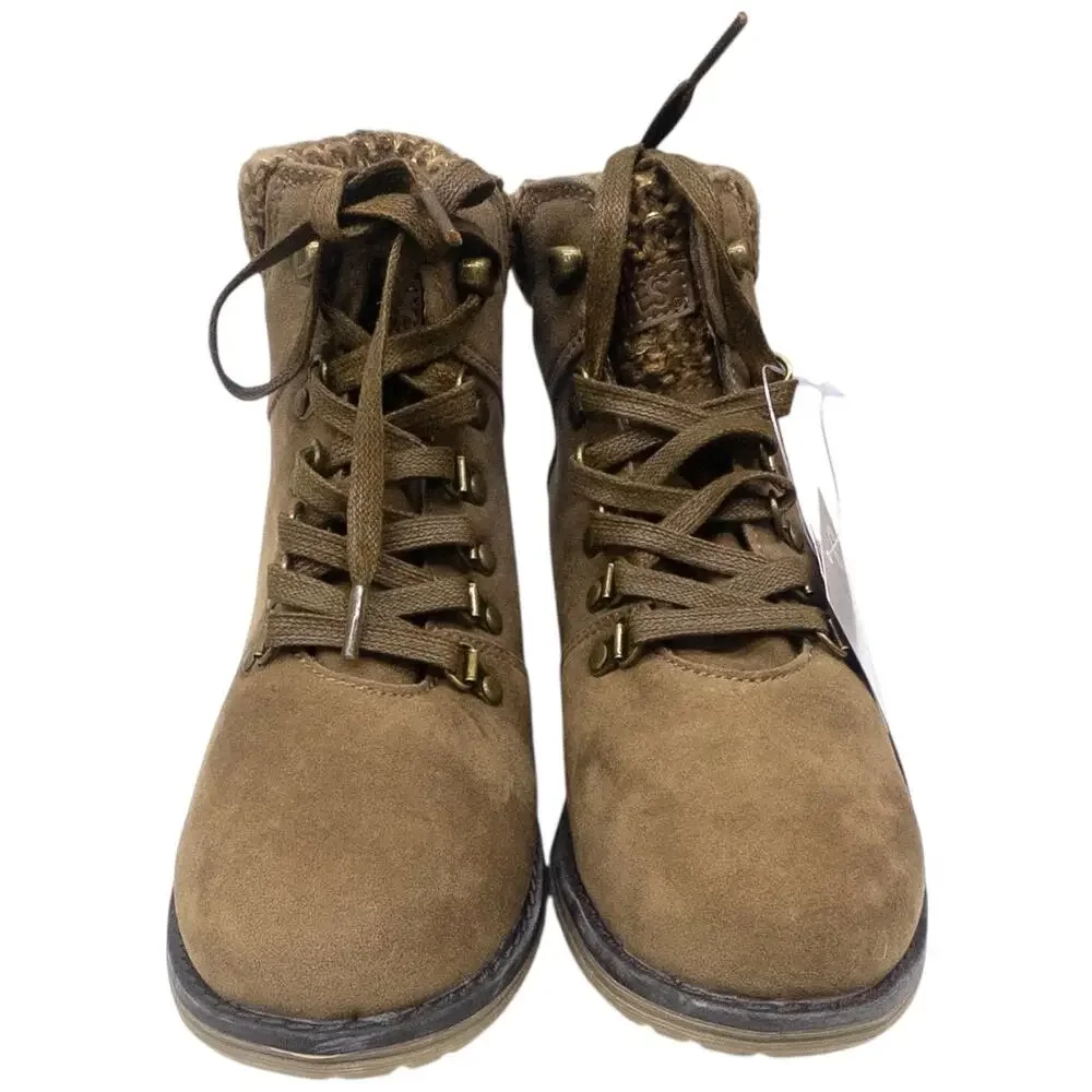 Muk Luks Hiker Denali Boots Women's size 8 Knit Collar Ankle Boots